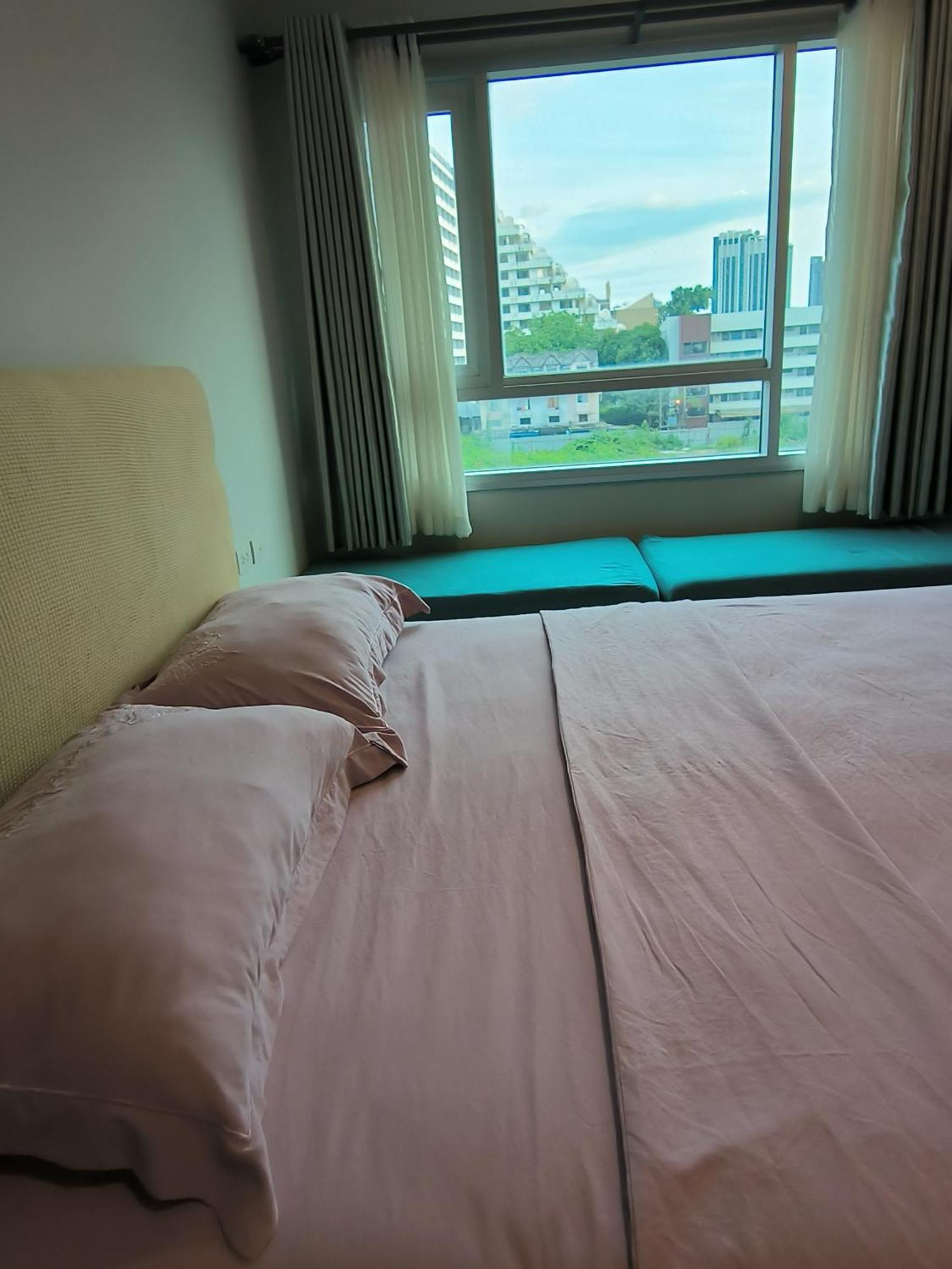 Centric Sea Pattaya Bed & Breakfast Luaran gambar