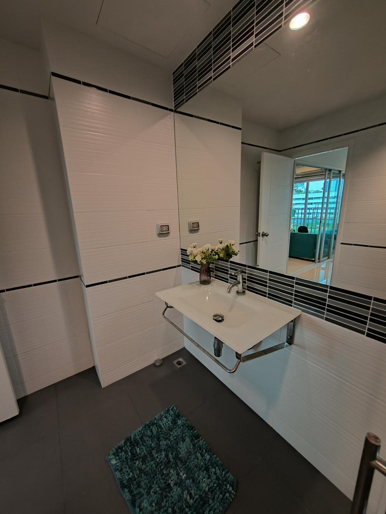 Centric Sea Pattaya Bed & Breakfast Luaran gambar